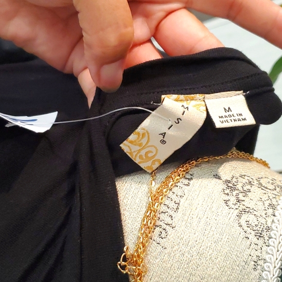 Misia black puff sleeve - Picture 10 of 10